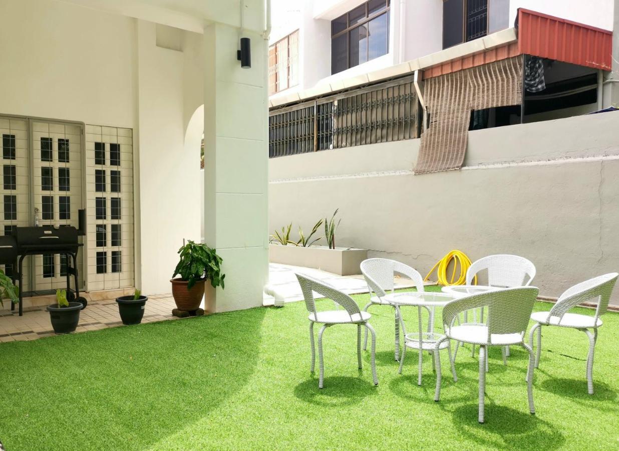 527 Beachhouse L 5 Bedroom With Swimming Pool - 3Min Walk To The Beach タンジュンブンガ エクステリア 写真