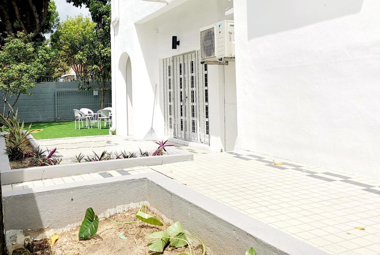 527 Beachhouse L 5 Bedroom With Swimming Pool - 3Min Walk To The Beach タンジュンブンガ エクステリア 写真